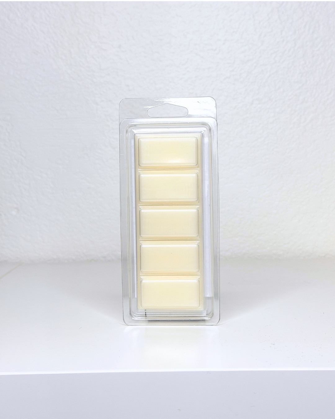 Cinnamon Roll Wax Melt Clamshell